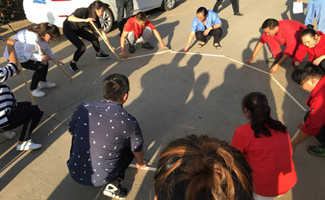 Jogo ao ar livre de outono de 2018 da Xuzhou Wanda Slewing Bearing Co., Ltd.